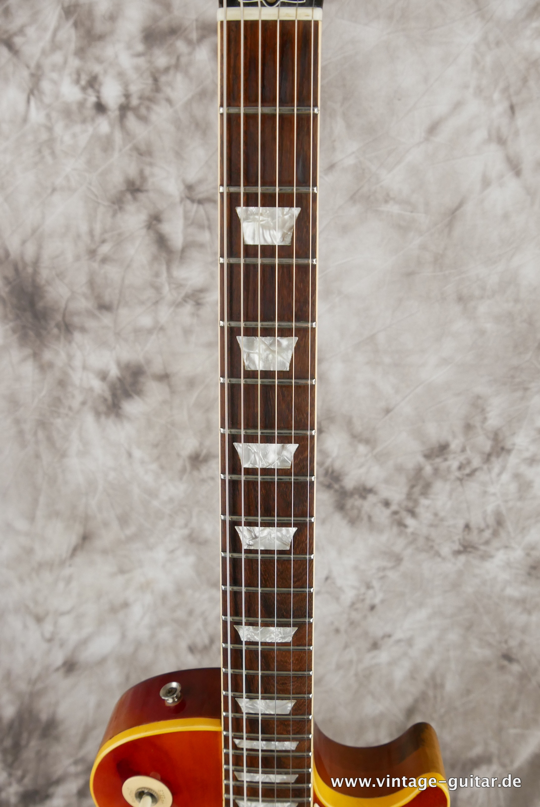 Gibson-Les-Paul-Deluxe-1972-sunburst-005.JPG