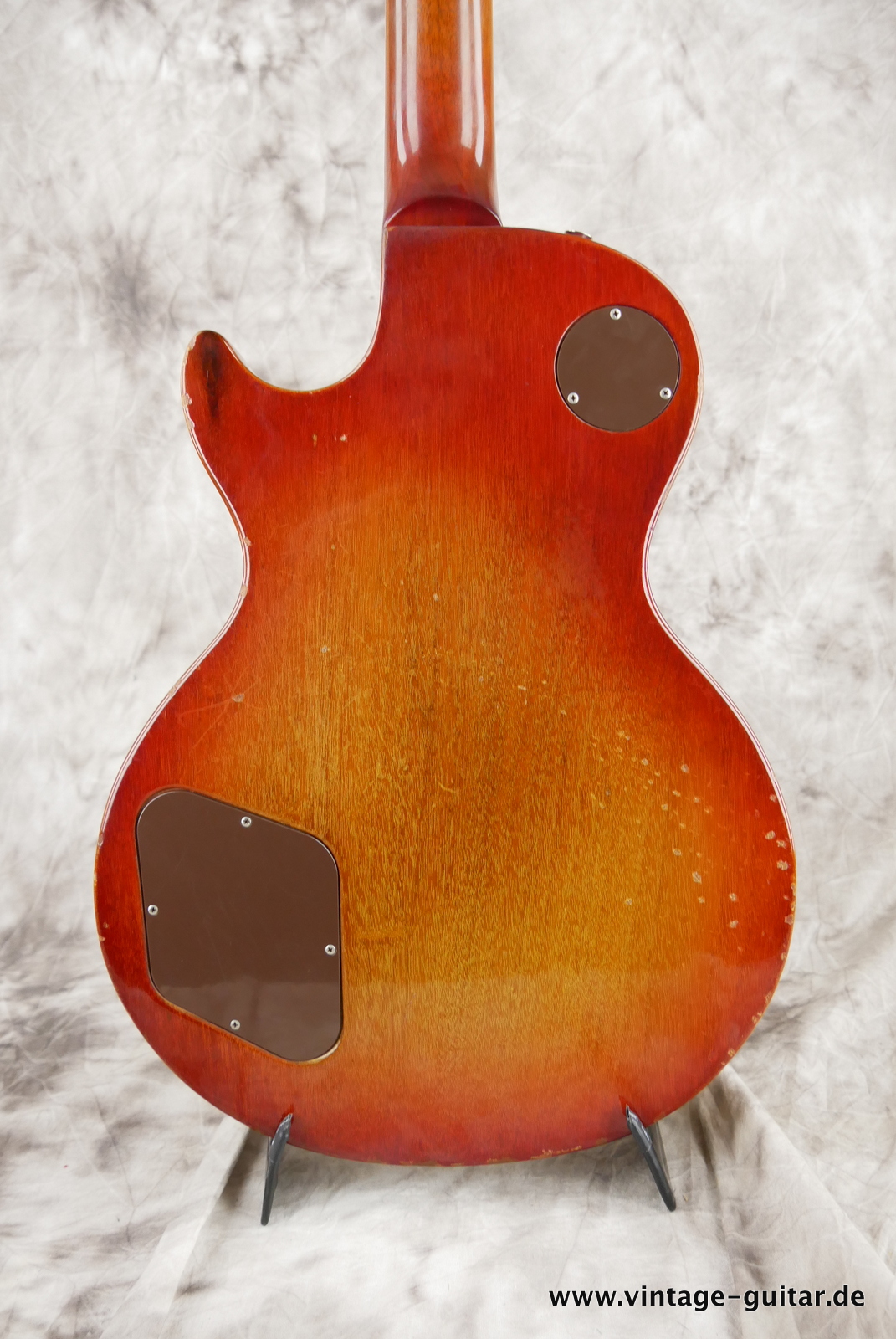 Gibson-Les-Paul-Deluxe-1972-sunburst-008.JPG