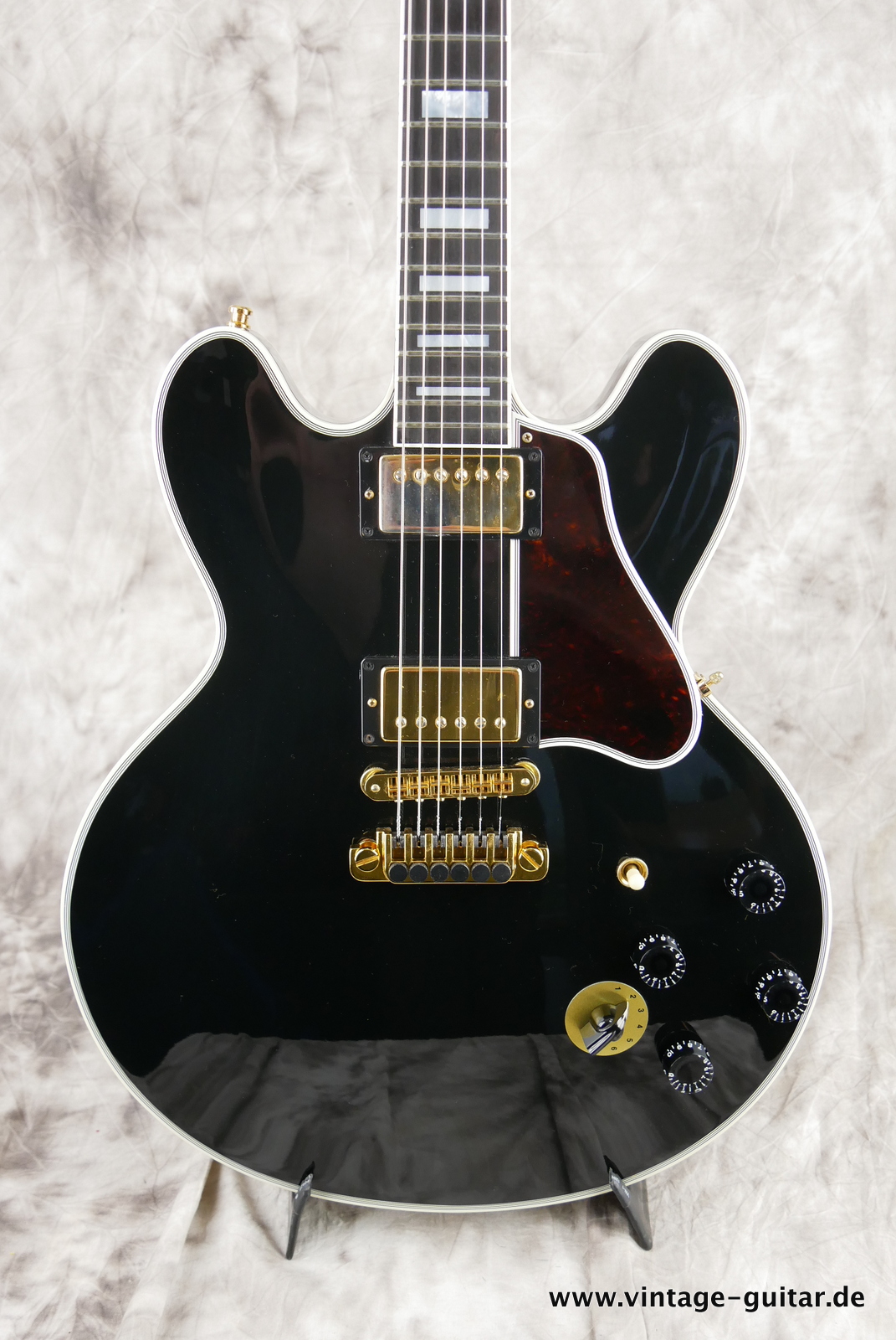 Gibson-bb-king-lucille-stereo-1995-black-007.JPG