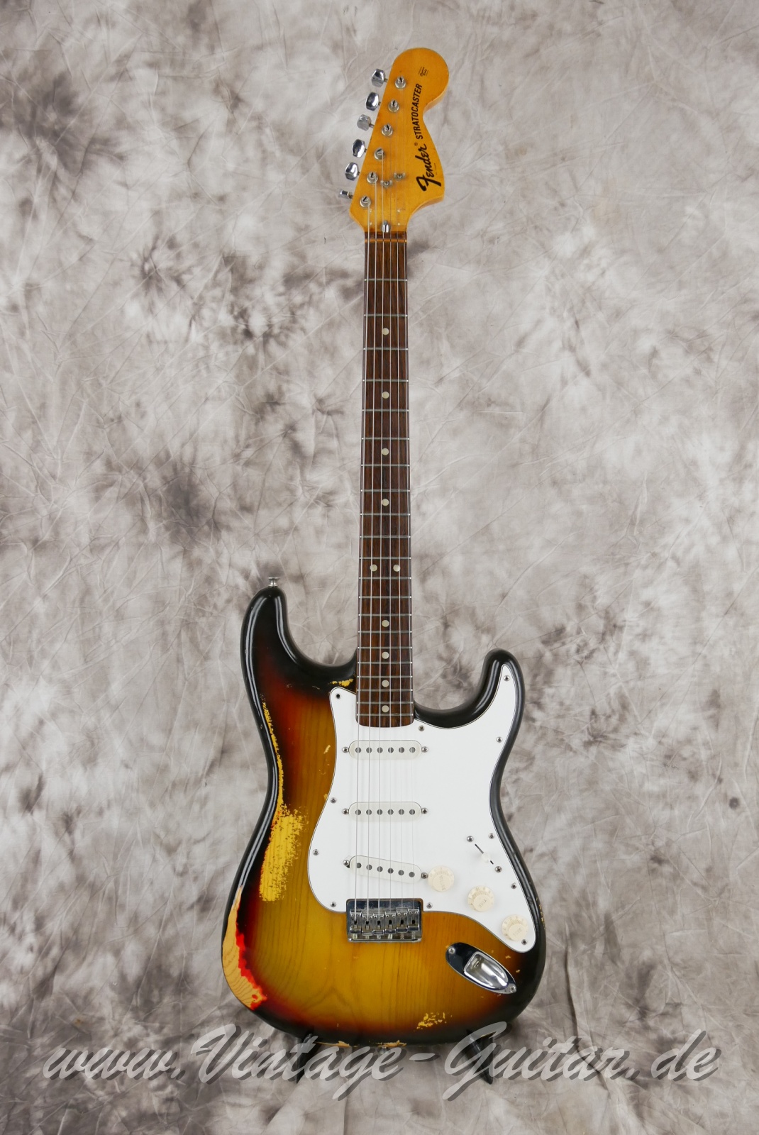 Fender-Stratocaster-Hardtail-1974c.-sunburst-001.jpg
