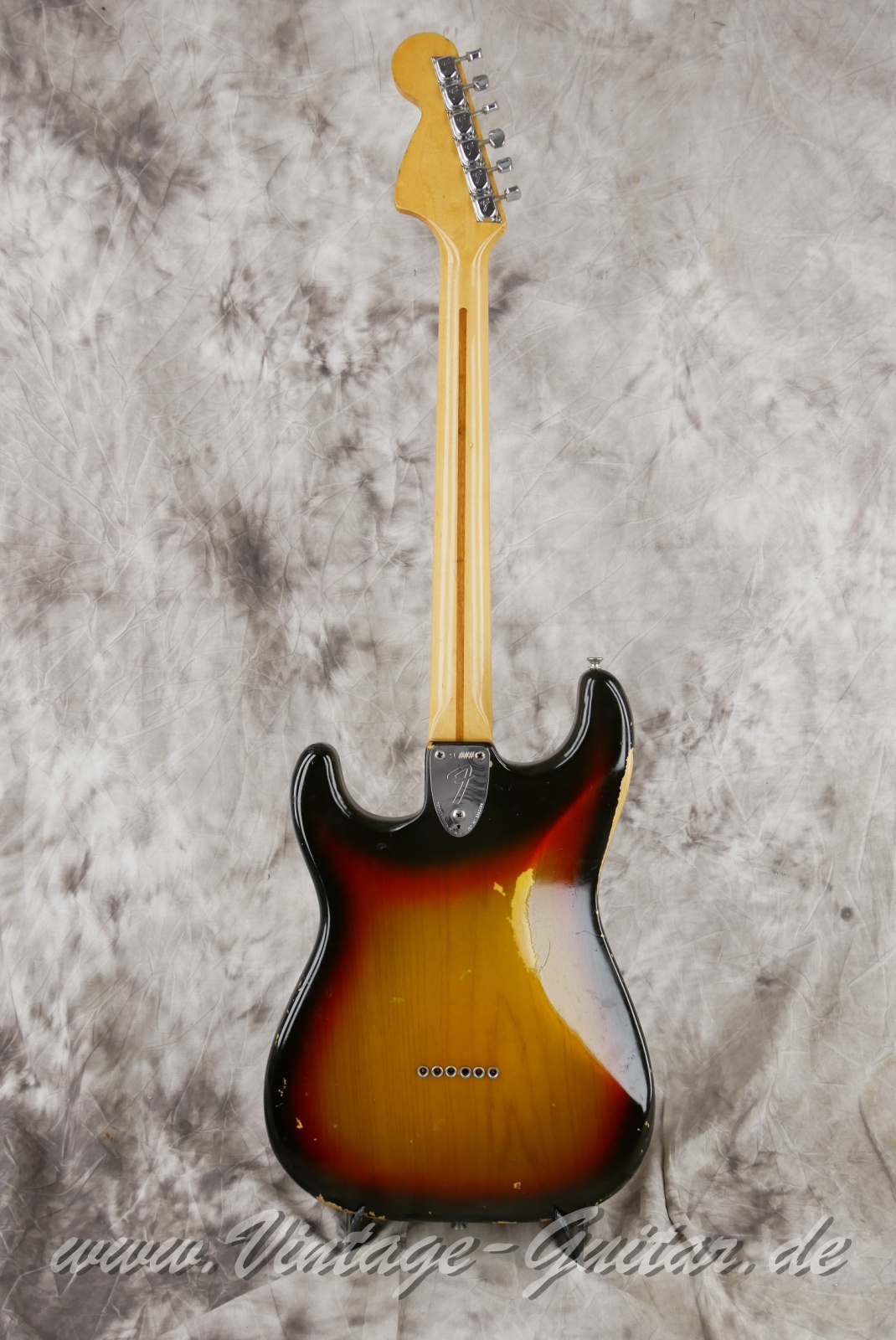 Fender-Stratocaster-Hardtail-1974c.-sunburst-002.jpg