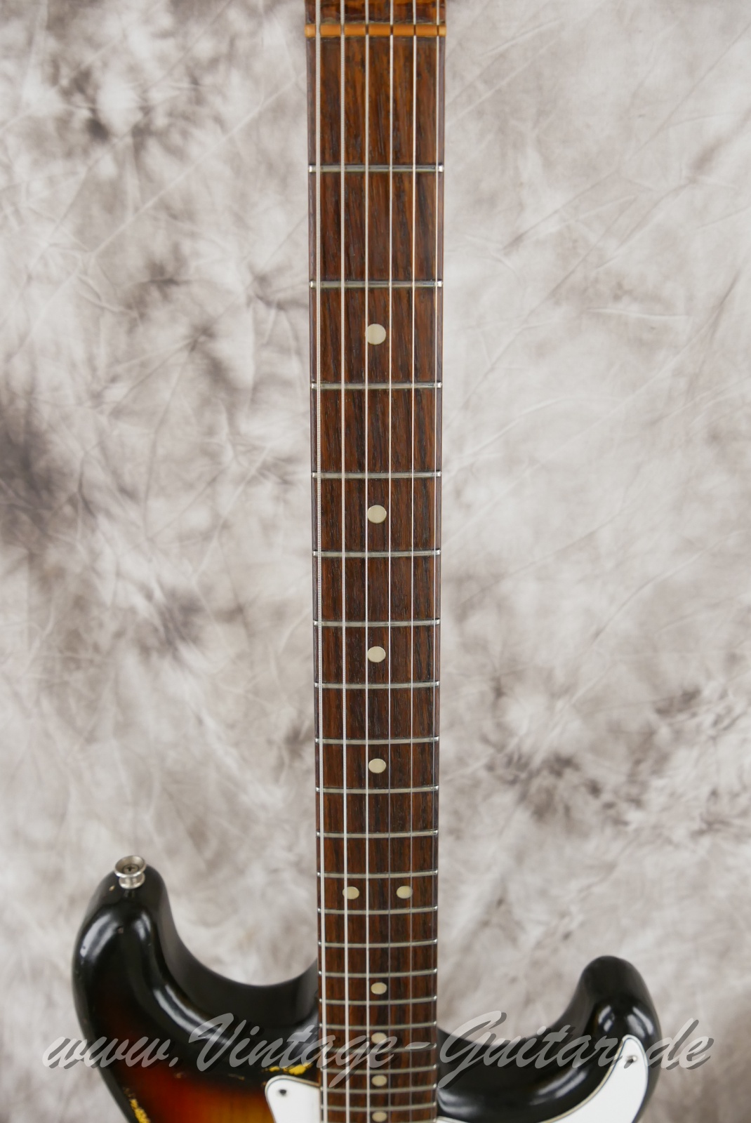 Fender-Stratocaster-Hardtail-1974c.-sunburst-005.jpg