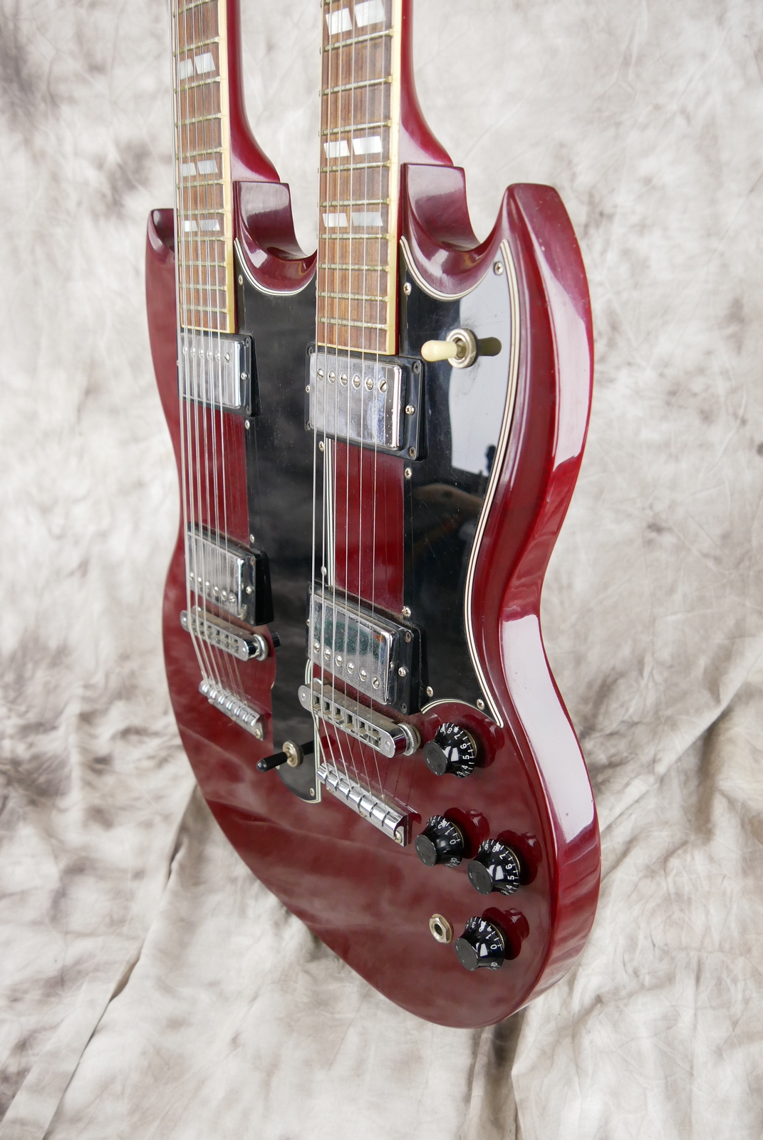 Gibson_EDS_1275_cherry_1994-006.JPG