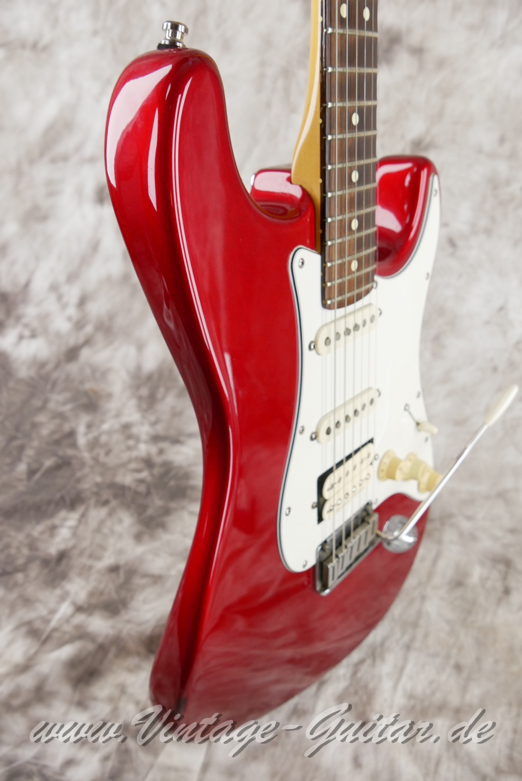 Fender_Stratocaster_Lonestar_HSS_USA_candy_apple_red_1996-009.JPG