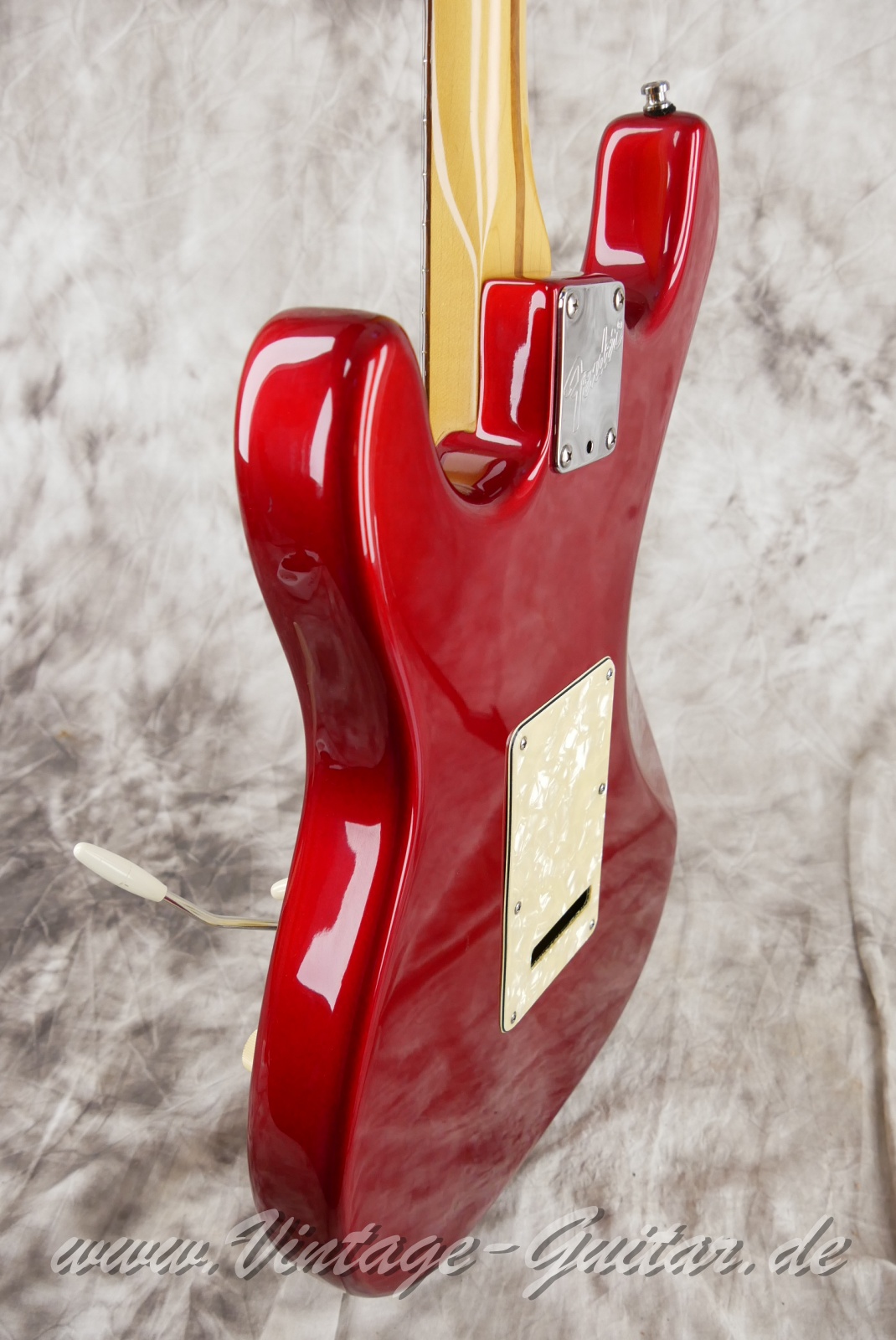 Fender_Stratocaster_Lonestar_HSS_USA_candy_apple_red_1996-011.JPG