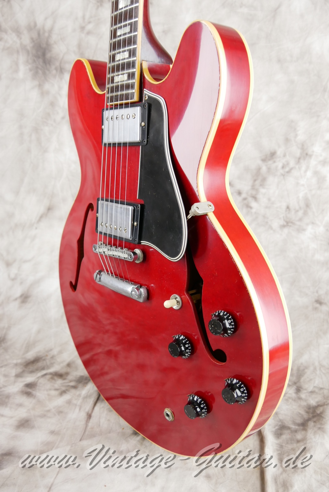 Gibson-ES-335-TD-Eric-Clapton-Cream-limited-edition-2005-006.JPG