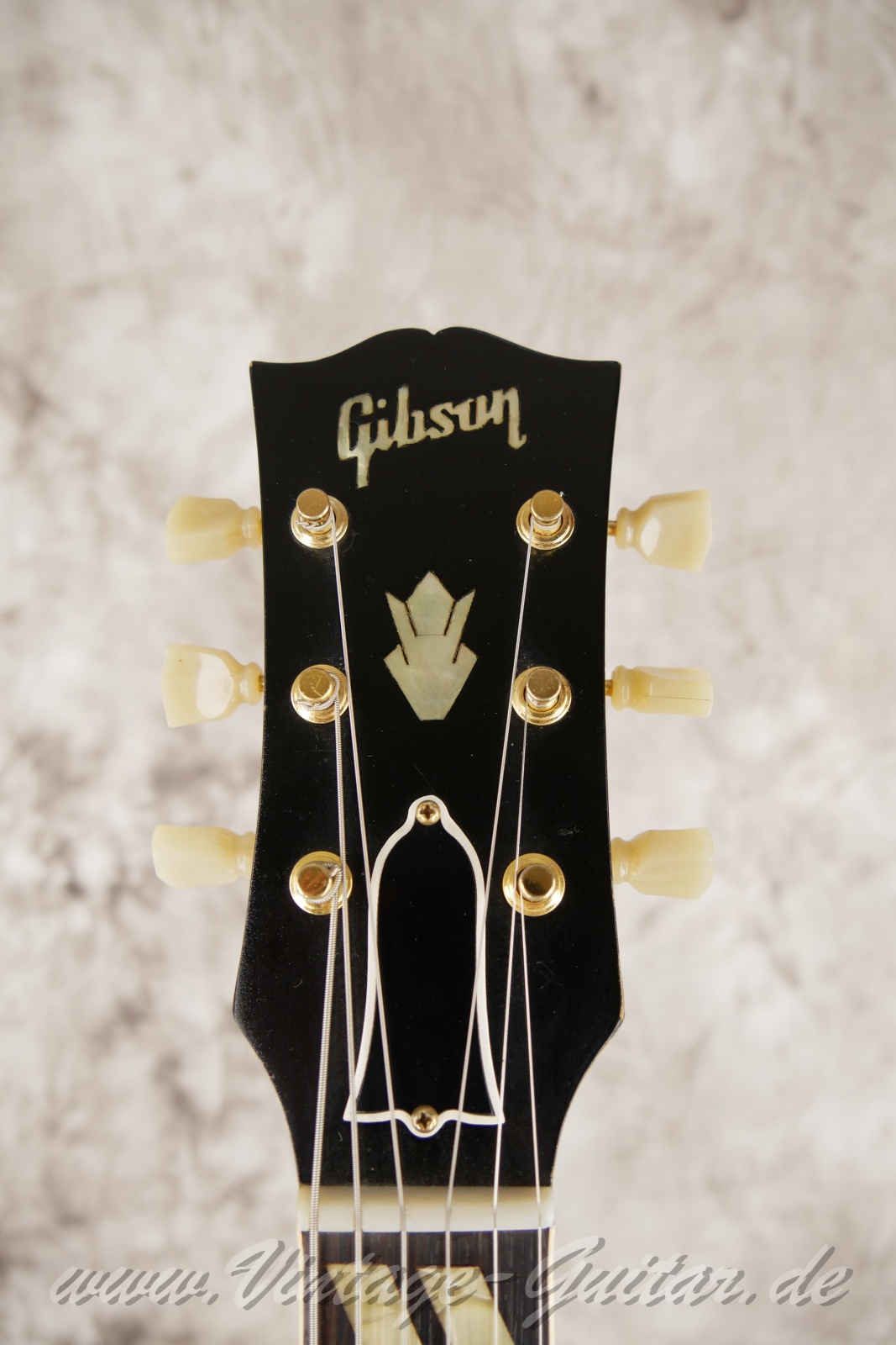 Gibson-ES-295-refinished-1953-gold-003.jpg