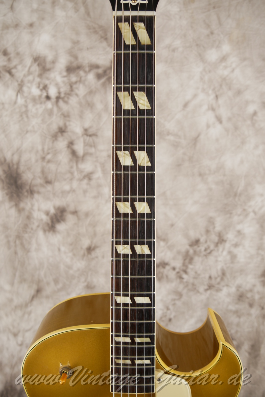 Gibson-ES-295-refinished-1953-gold-005.jpg