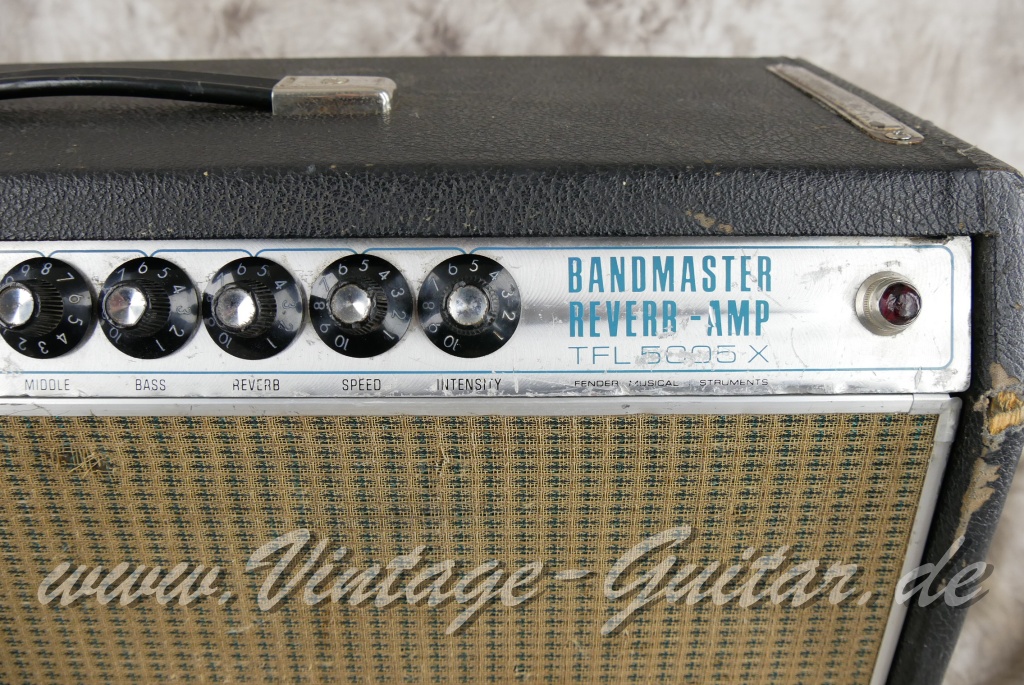 Fender_Bandmaster_TFL5005X_silverface_drip_edge_1969-006.JPG