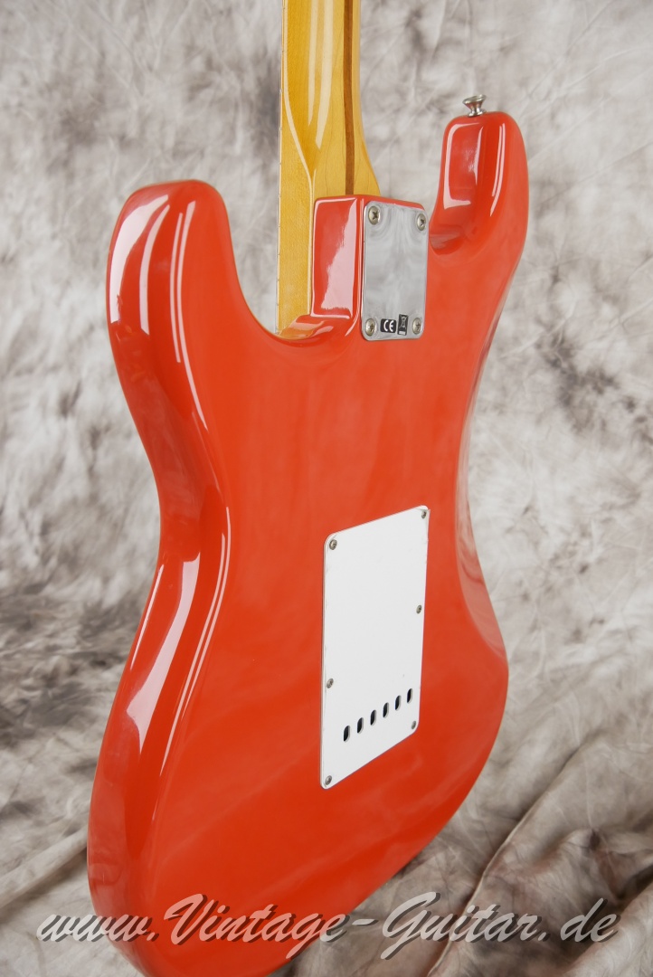 Fender-Stratocaster-50s-Reissue-fiesta-red-011.JPG
