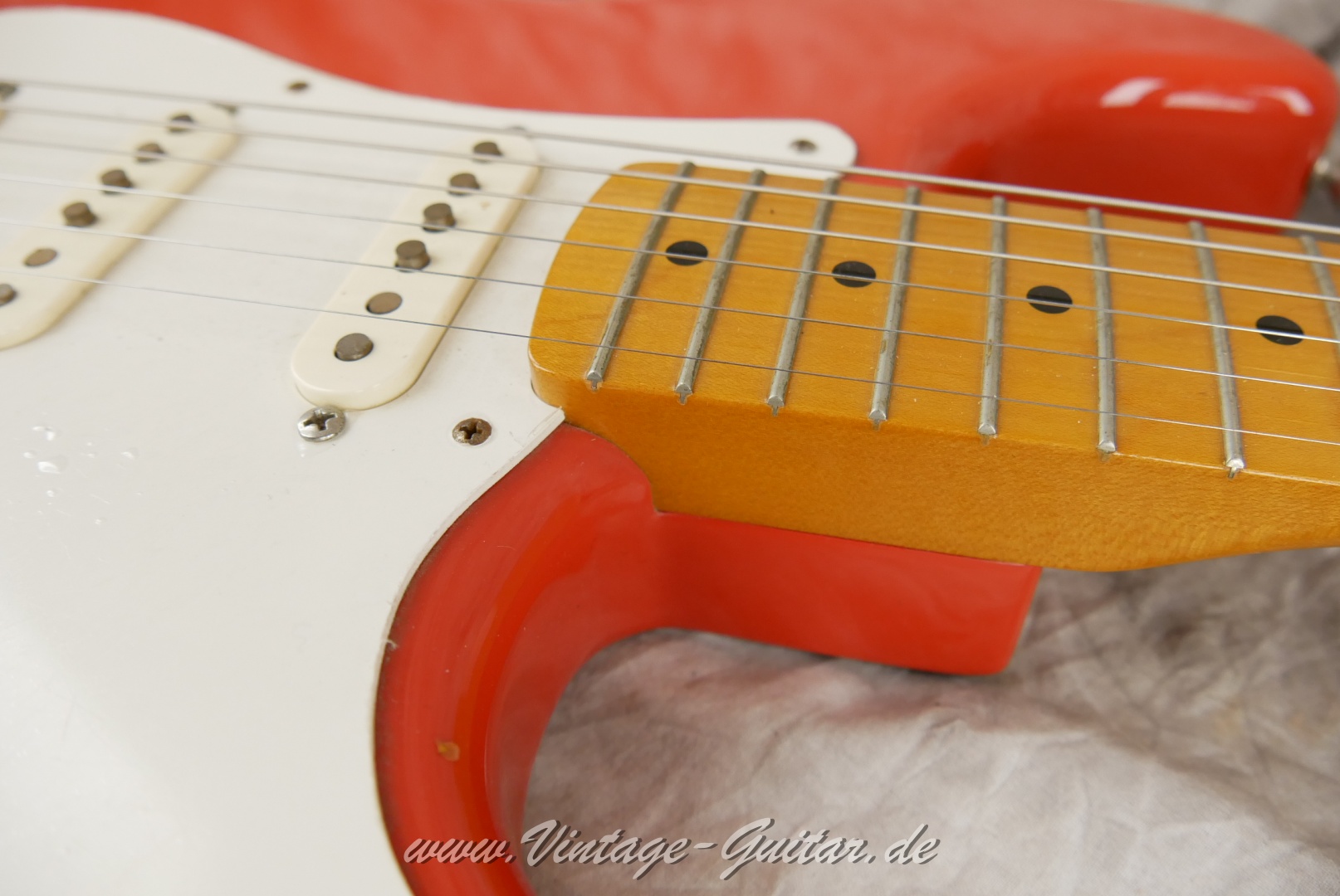 Fender-Stratocaster-50s-Reissue-fiesta-red-016.JPG