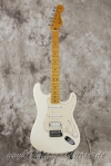 Musterbild Fender-Standard-Stratocaster-MIM-2009-white-001.jpg