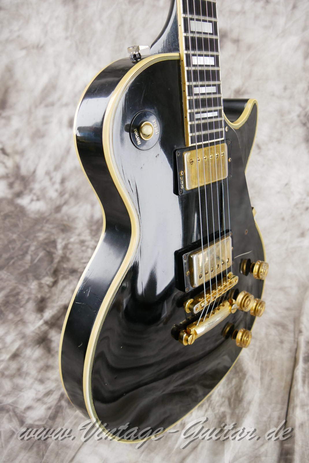 Gibson_Les_Paul_Custom_black_Tim_Shaw_1984-009.JPG