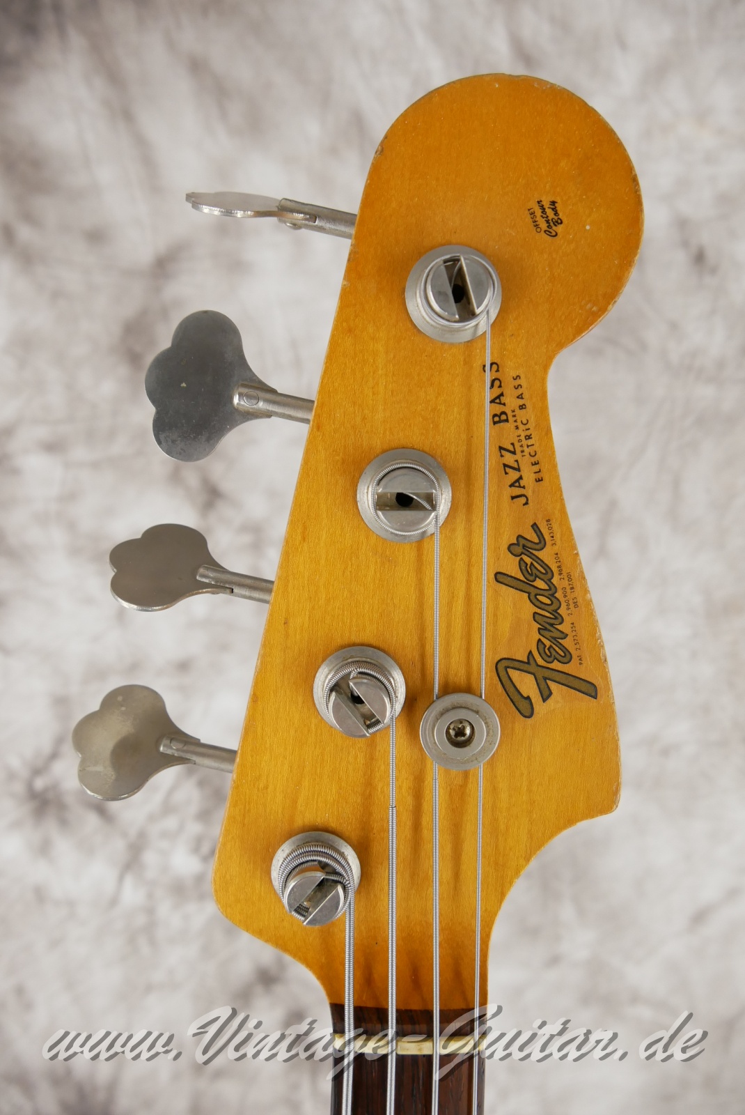 Fender_Jazz_Bass_sunburst_1964-003.JPG
