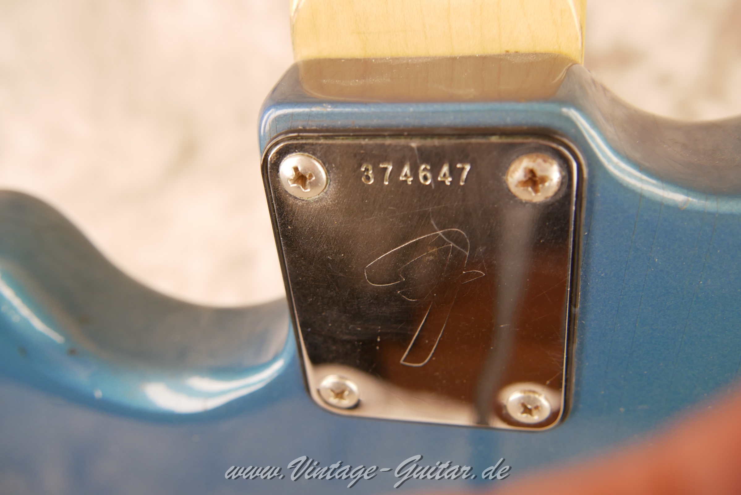 Fender-Mustang-Competition-1973-lake-placid-blue-016.JPG