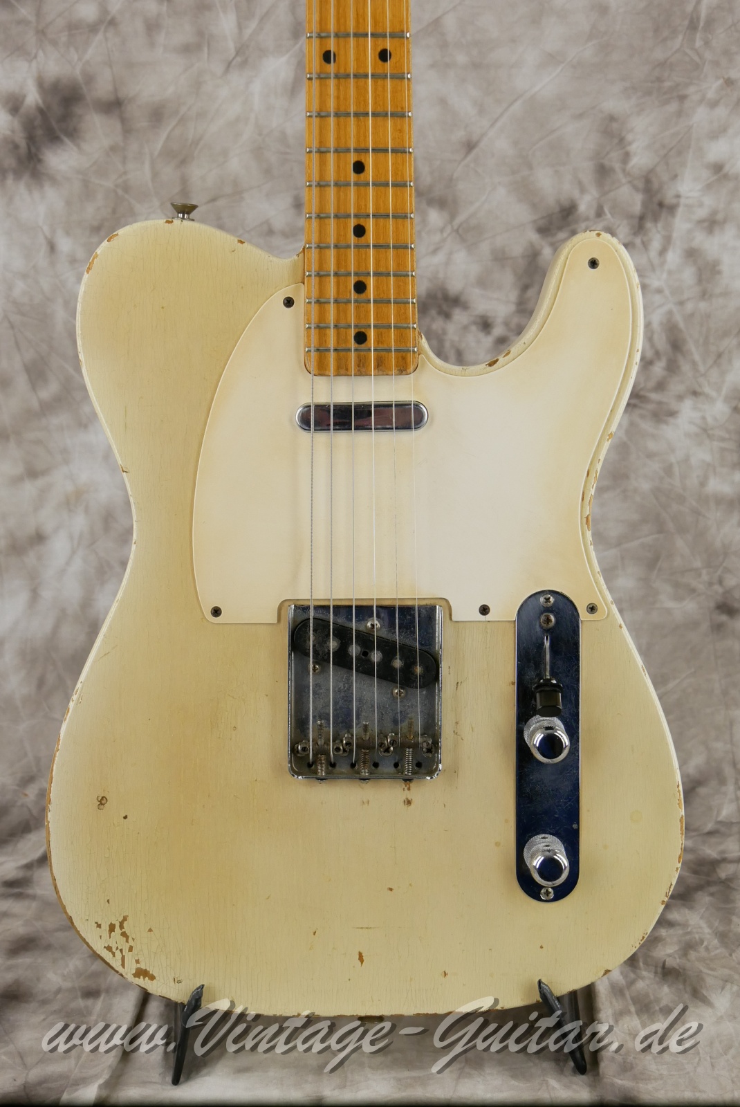 Fender_Telecaster_blonde_1958-007.JPG
