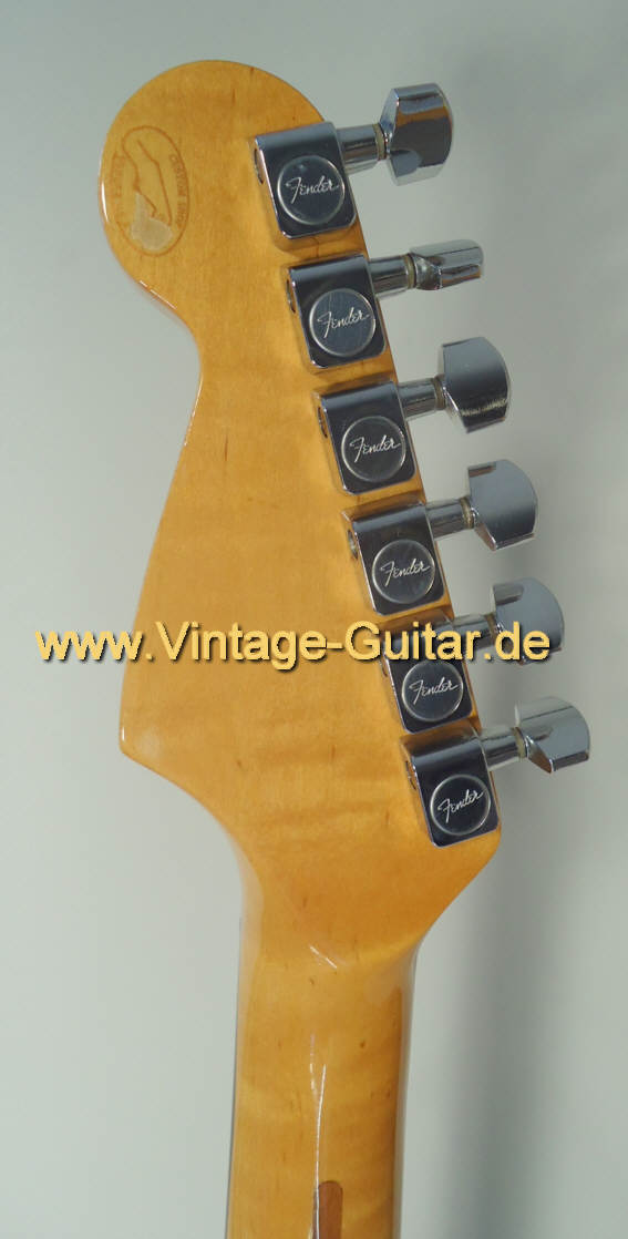 Fender-Stratocaster-1989-CC-blonde-f.jpg