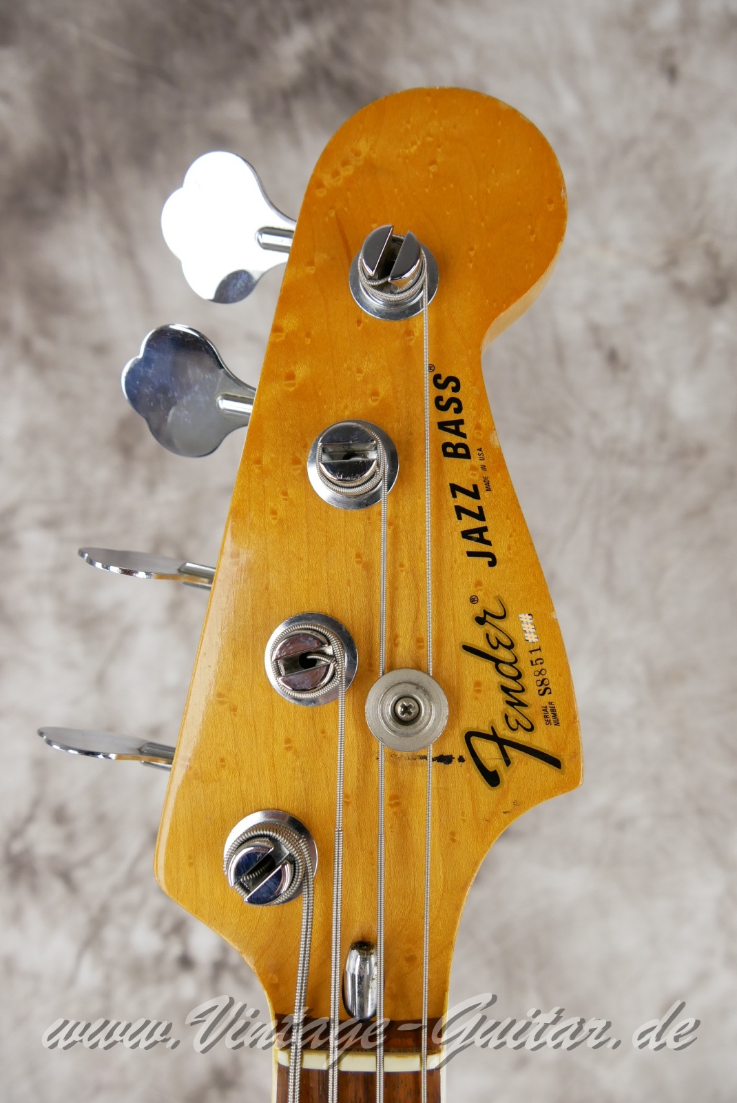 Fender-Jazz-Bass-USA-1979-natural-003.jpg