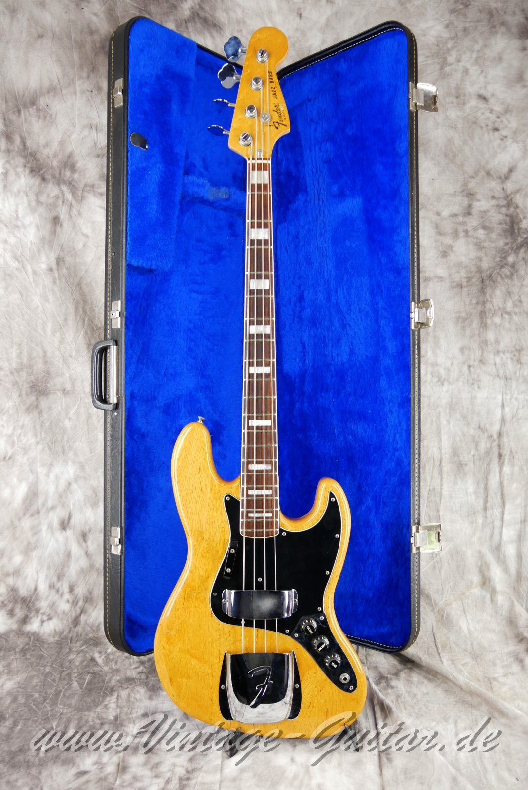 Fender-Jazz-Bass-USA-1979-natural-024.jpg
