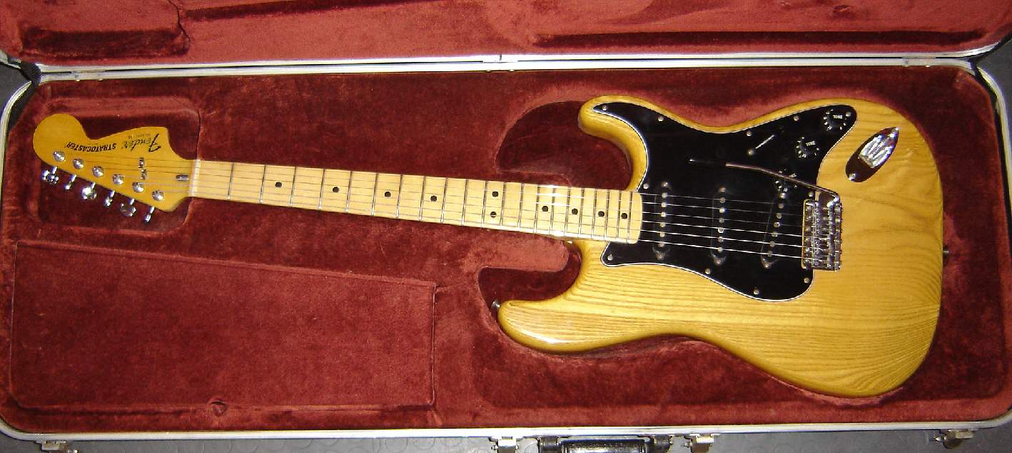 Fender-Strat-79-natural-1.jpg