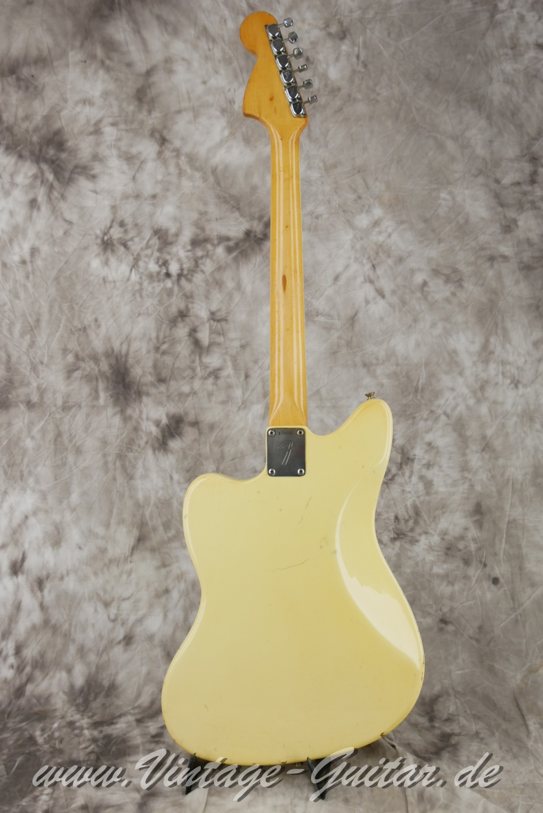Fender-Jazzmaster-1968-Olympic-White-003.JPG