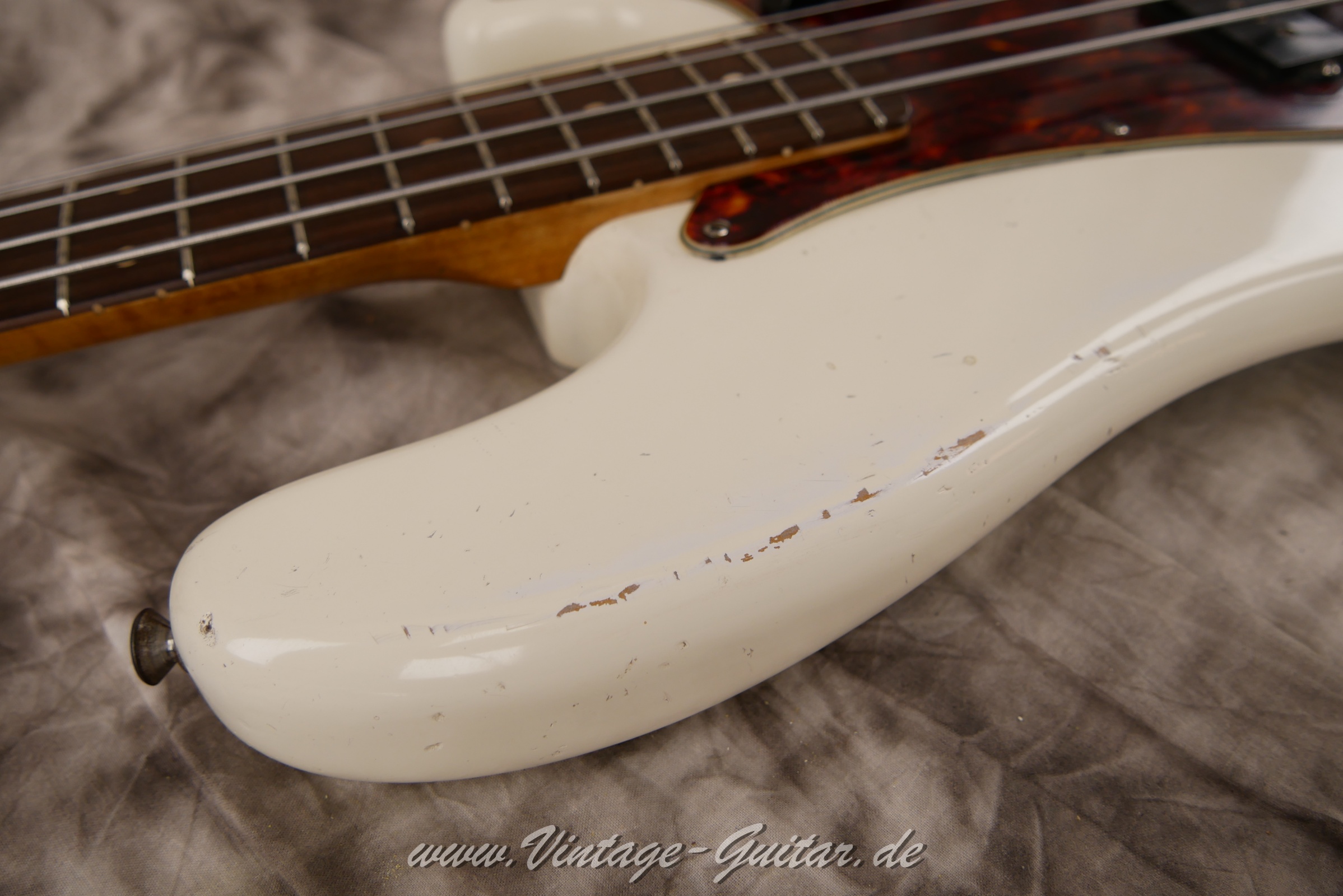 Fender-Precision-Bass-1962-olympic-white-019.JPG