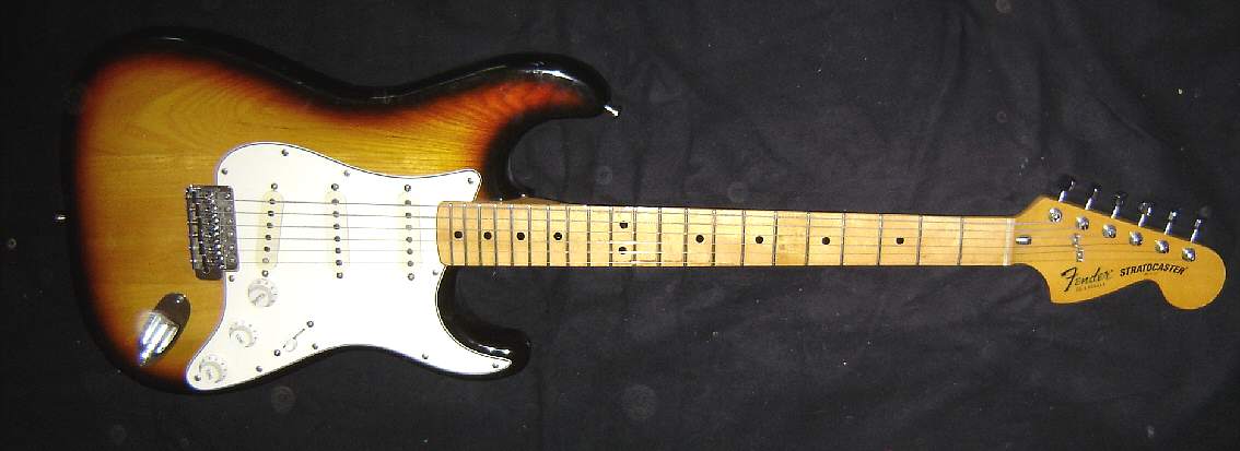 Fender-Stratocaster-79-sb-1.jpg