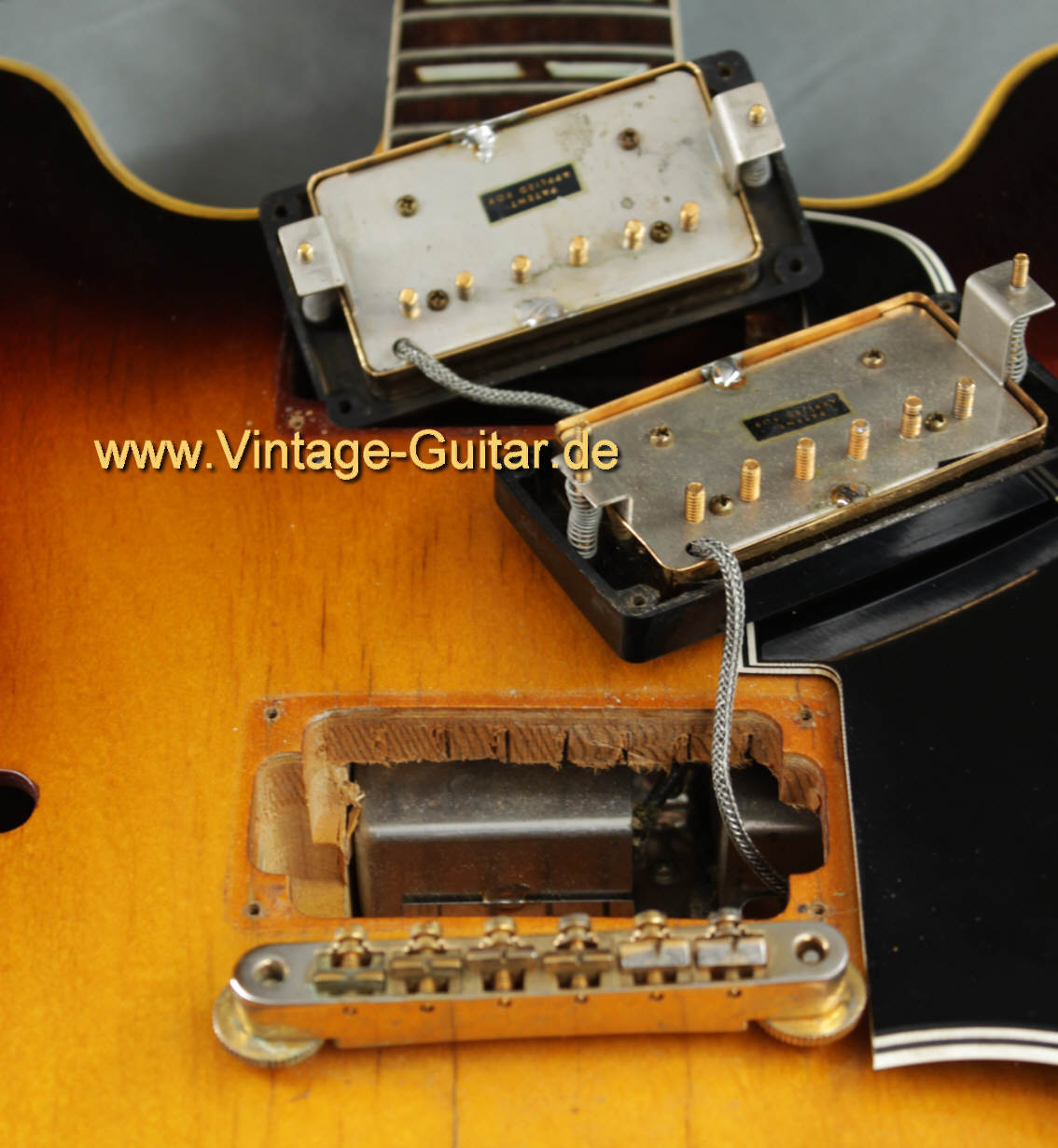 Gibson-ES-345-TD-1959-sunburst-e.jpg