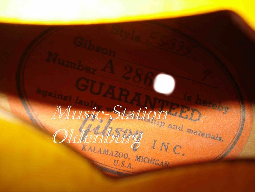 Gibson-ES-335-1958-7.jpg