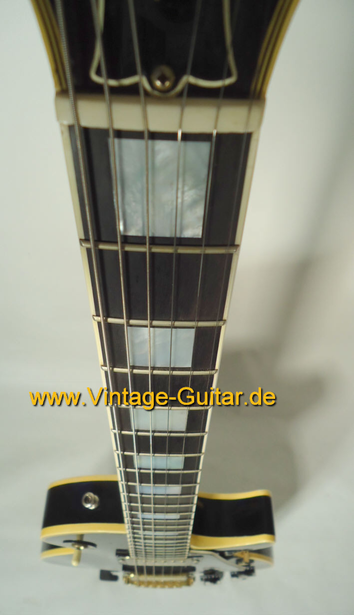 Gibson-Les-Paul-Custom-1988-g.jpg