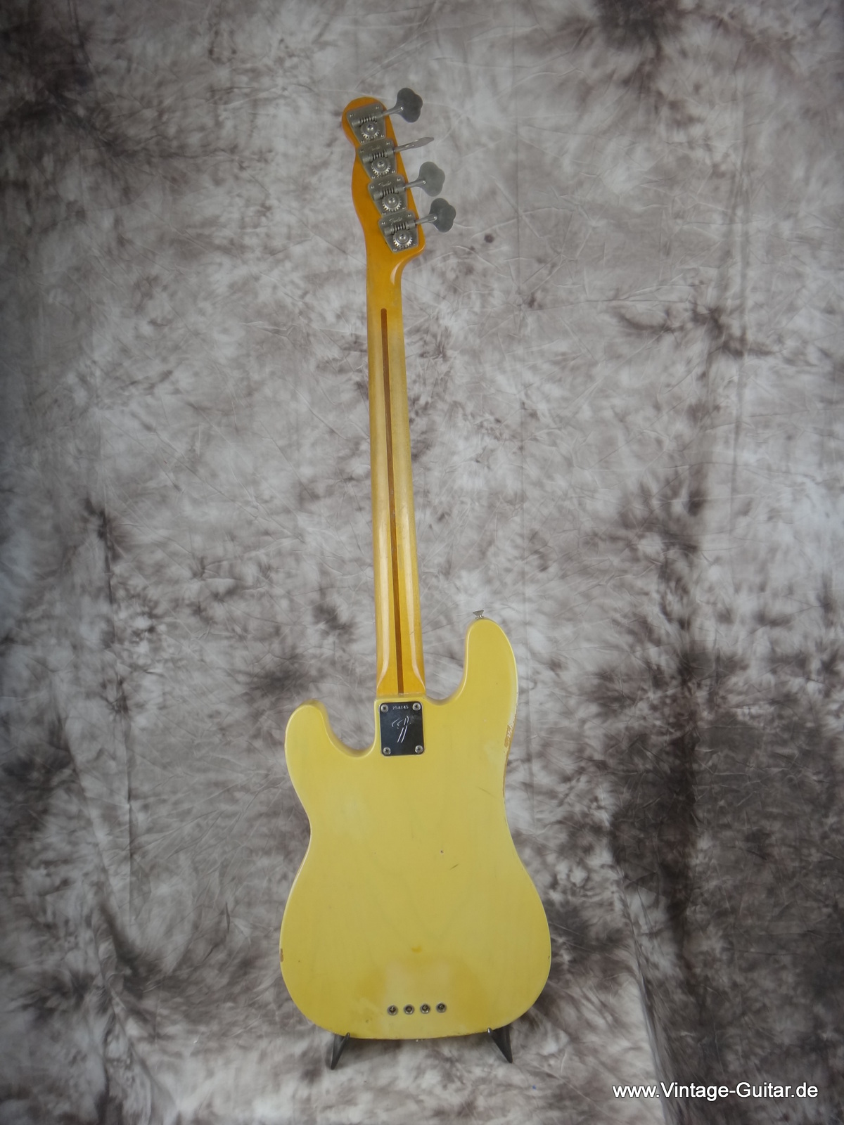 Fender-Telecaster-Bass-1968-blond-002.JPG