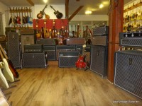 Vintage-Shop/Vintage-Guitar-Oldenburg-Galerie-007.JPG