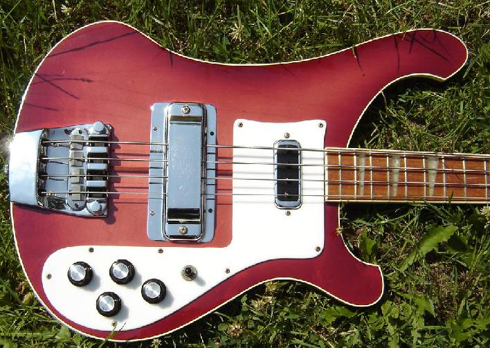 Rickenbacker-4001-1979-b.jpg