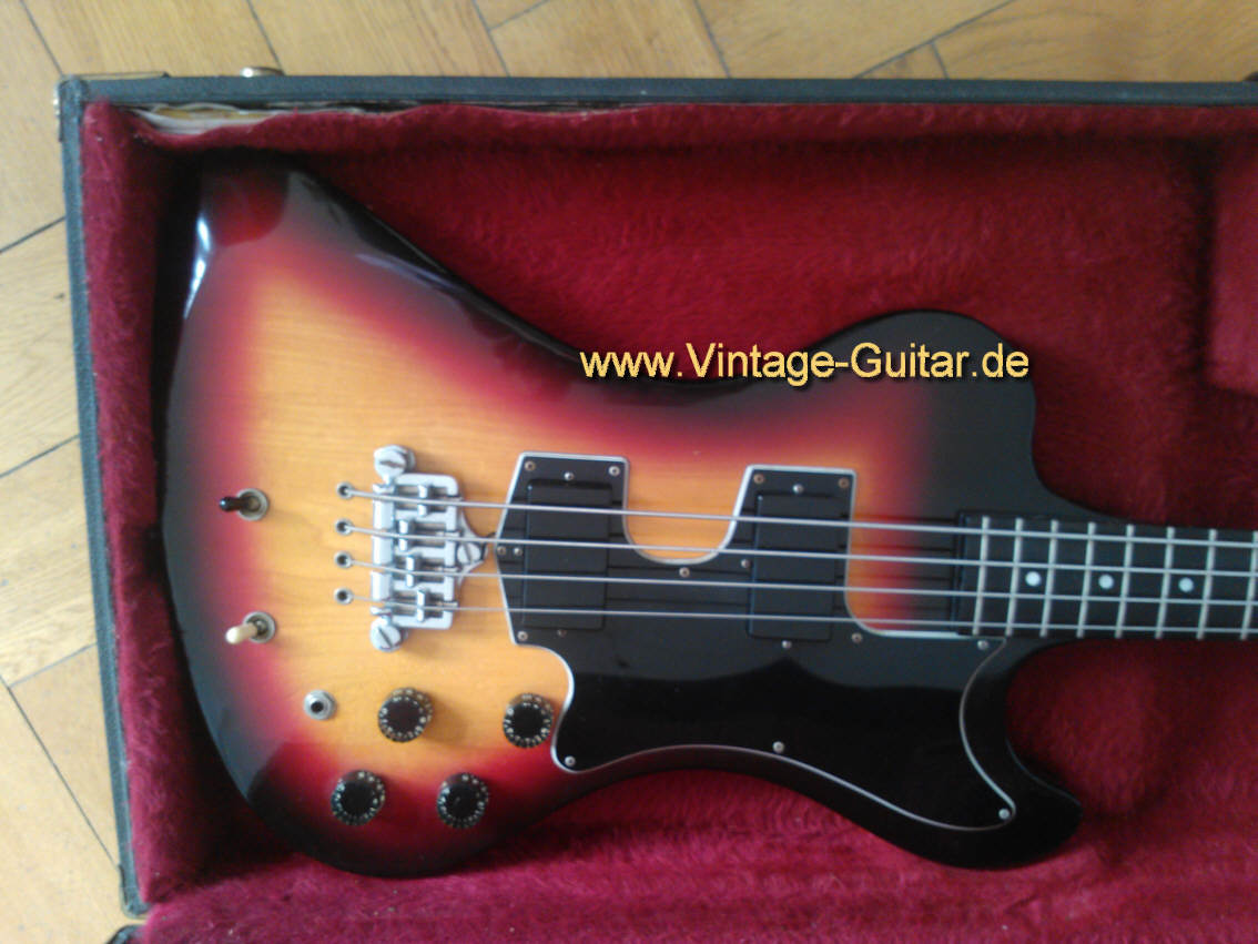 Gibson-RD-Artist-1978-sunburst-b.jpg
