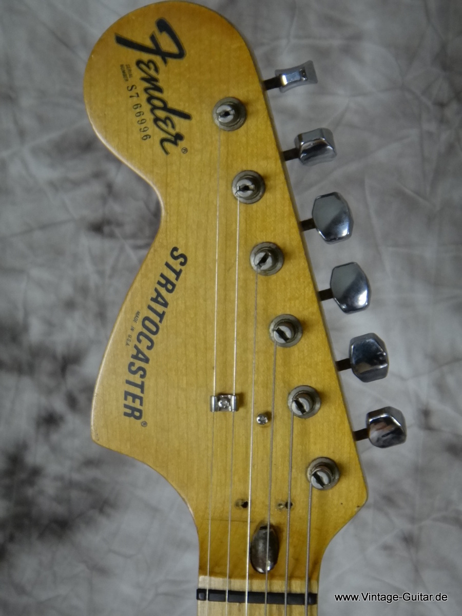 Fender-Stratocaster-1978-Lefthand-003.JPG