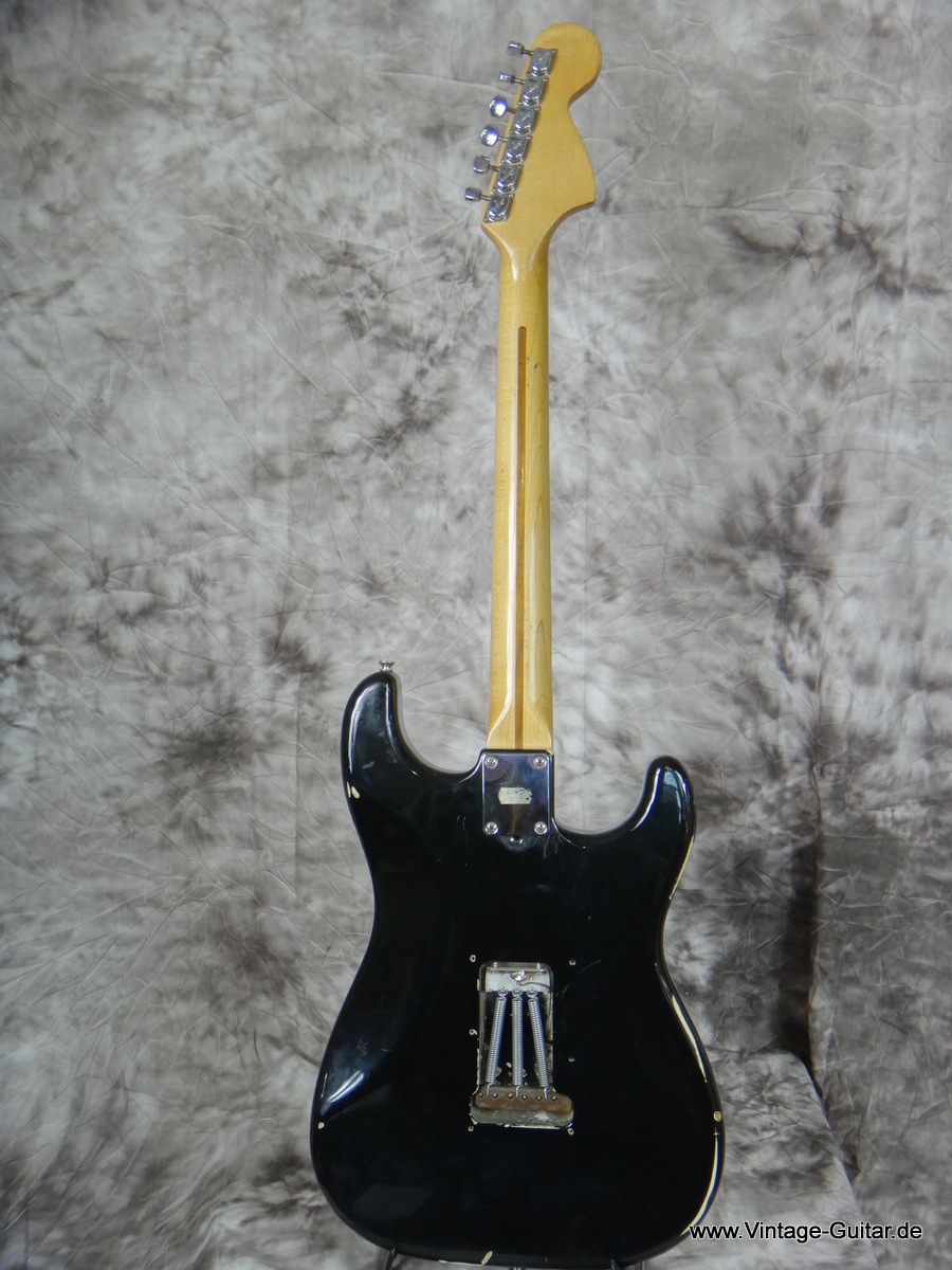 Fender-Stratocaster-1978-Lefthand-004.JPG