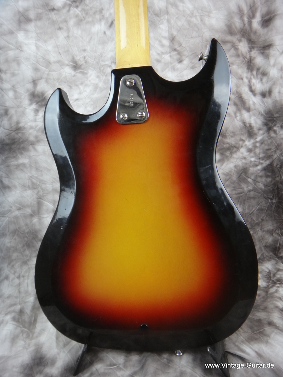 Hagstroem-Guitar-Model-3-1966-005.JPG