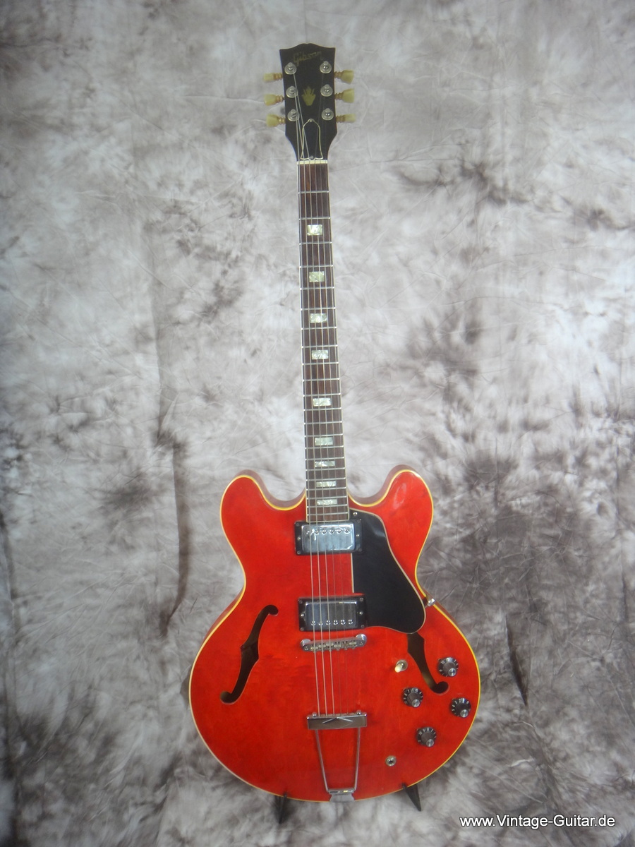 Gibson-ES-335-TD-1974-cherry-001.JPG
