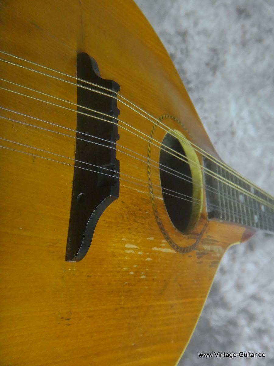 Gibson-Mandolin-A1-1915-011.JPG