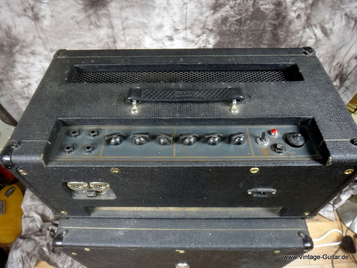 Vox-AC-50-top-and-cabinet-004.JPG