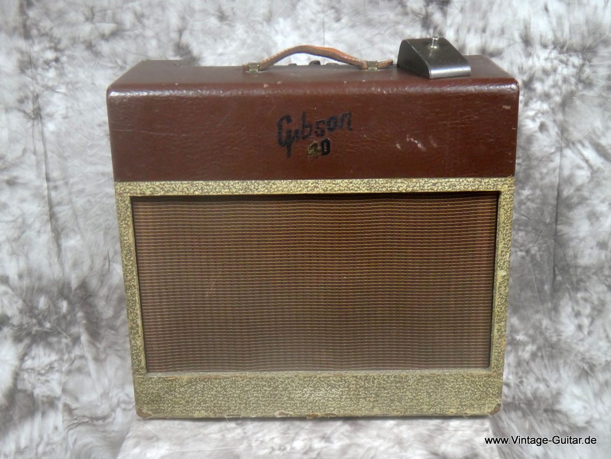 Gibson-Les-Paul-GA-40-Amp-001.JPG