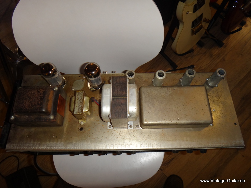 Fender-Bandmaster-Piggyback-1966-1969-026.JPG