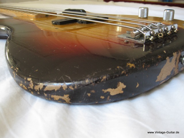 Fender-Precision-Bass-1958-1959-007.jpg