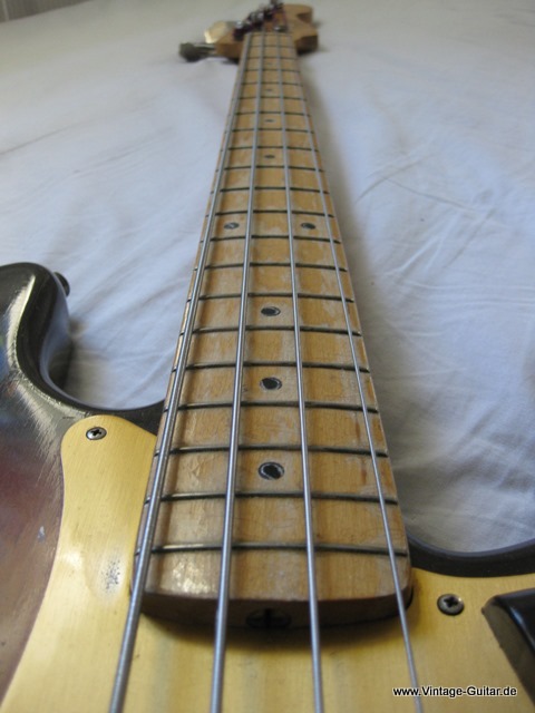 Fender-Precision-Bass-1958-1959-009.jpg
