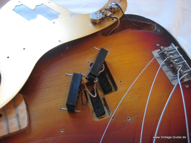 Fender-Precision-Bass-1958-1959-024.jpg