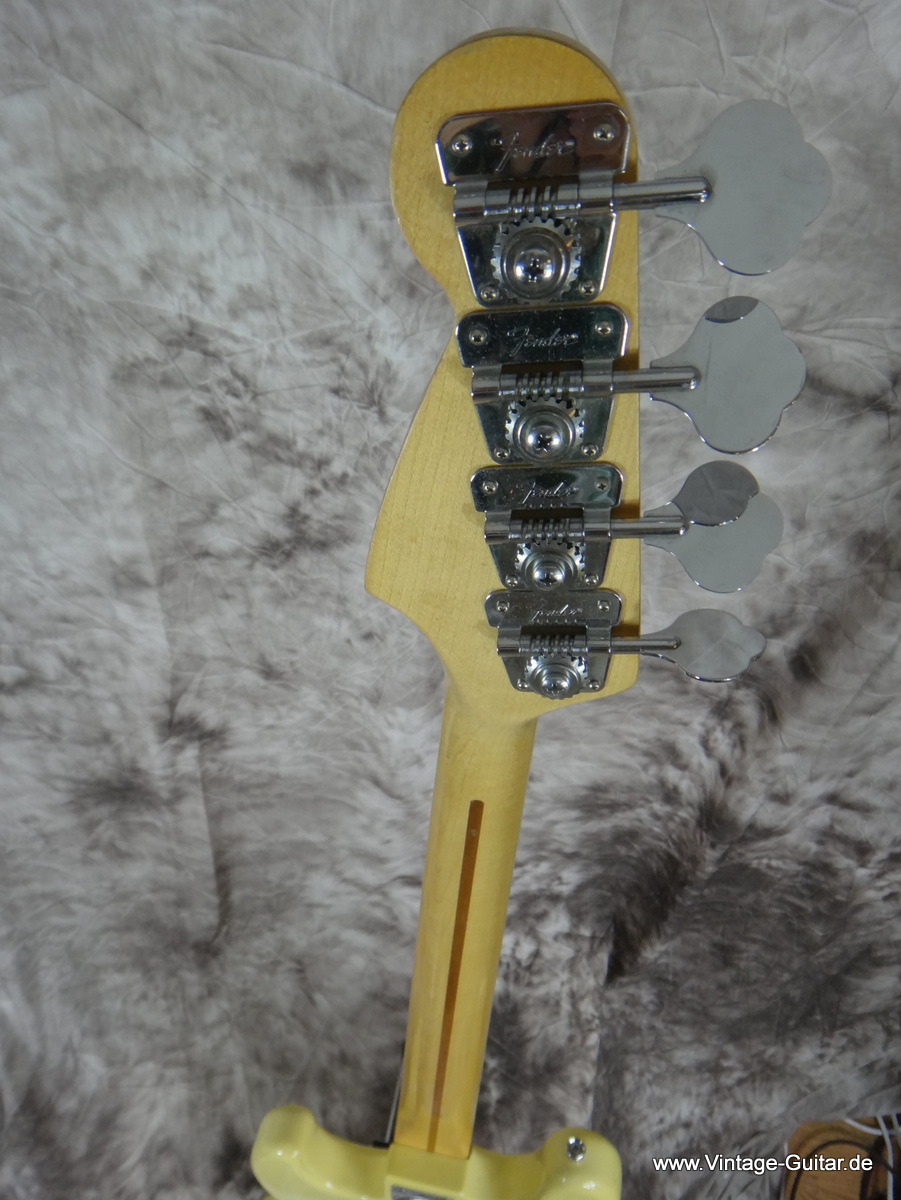 Fender-Jazzbass-1976-olympic_white-006.JPG