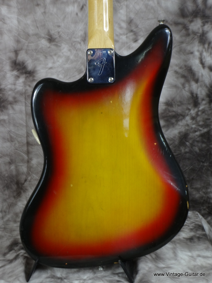 Fender-Jaguar-1972_sunburst-003.JPG