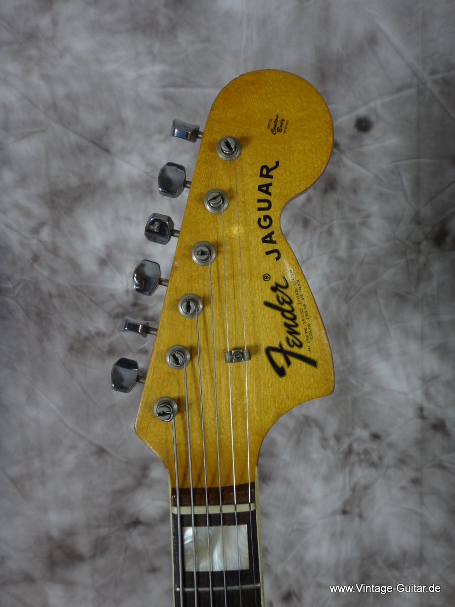 Fender-Jaguar-1972_sunburst-004.JPG
