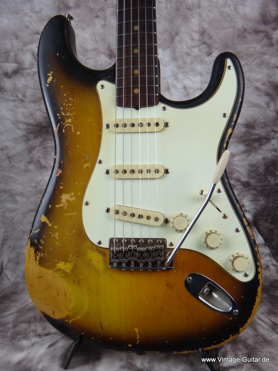 Fender-Stratocaster-1964-sunburst-new-hardware-002.JPG