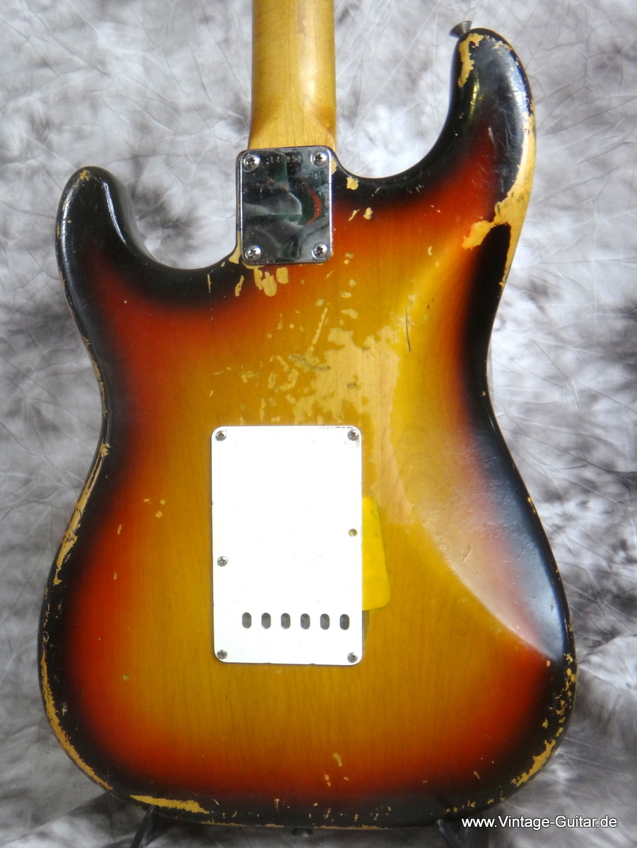 Fender-Stratocaster-1964-sunburst-new-hardware-008.JPG